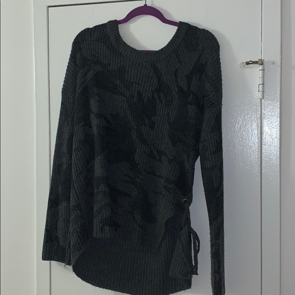 Vintage Havana sweater with braided detailing